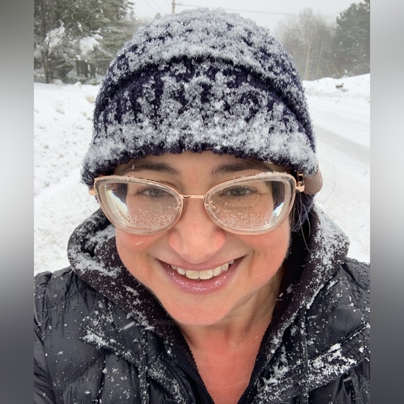 Meet Your Posher, Karri - Picture 5 of 17